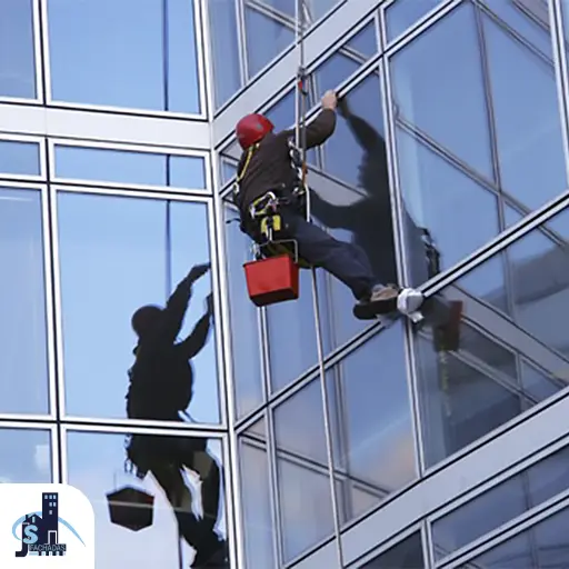 Limpeza de fachadas em edifícios